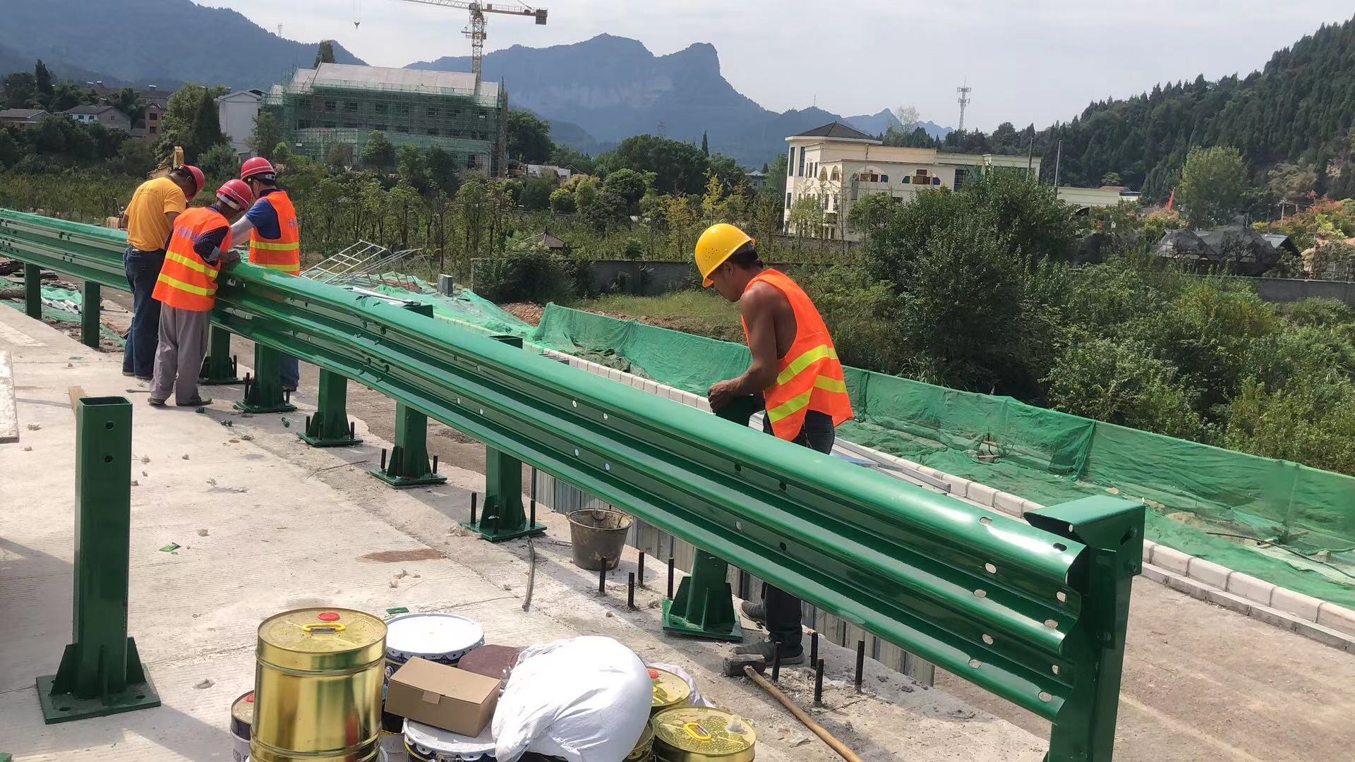 中江县防撞波形护栏热镀锌波形护栏 - 推荐